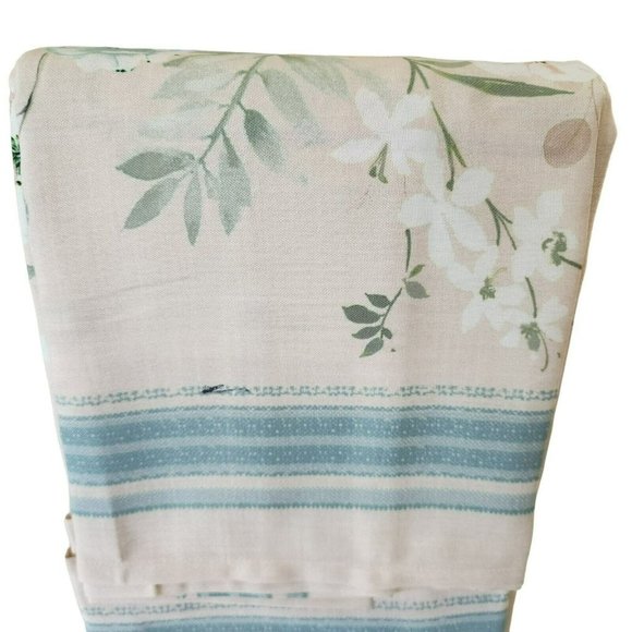 Tahari Home Floral Tablecloth Shabby Chic Style Pastel Color 60x84in Oblong - Picture 5 of 11